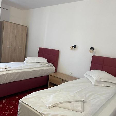 Hotel Silvana Buziaş Eksteriør billede